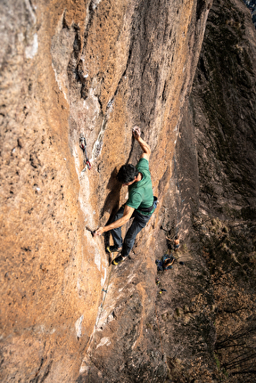 Winter Terrace, San Genesio / Jenesien, Bozen - Michele Caminati climbing 'SilberGaia' at Winter Terrace at Jenesien, Bolzen