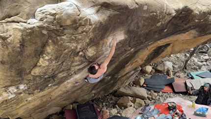 Will Bosi Return of the Sleepwalker - Will Bosi making the second ascent of 'Return of the Sleepwalker' (V17/9A)