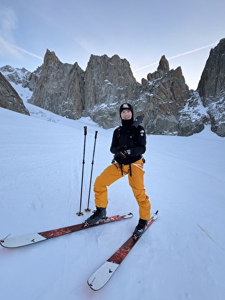 Aiguille d’Argentière, Arête Charlet Straton, Tom Lafaille, Fay Manners - Making the first ski descent of Stratonspherique on Aiguille d’Argentière (Tom Lafaille, Fay Manners 17/02/2024)