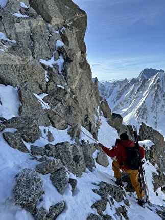 Aiguille d’Argentière, Arête Charlet Straton, Tom Lafaille, Fay Manners - La prima discesa di Stratonspherique su Aiguille d’Argentière (Tom Lafaille, Fay Manners 17/02/2024)