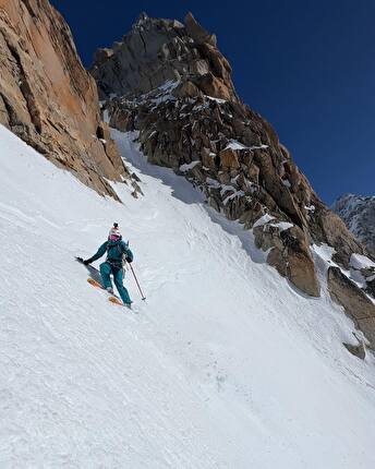 Fay Manners and Tom Lafaille ski big new line on Aiguille d’Argentiere