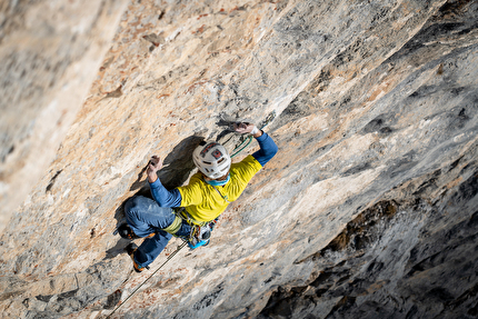 Val Scura, Vette Feltrine, Dolomiti, Nicolò Geremia, Mirco Grasso, Francesco Rigon - Nicolò Geremia durante la prima libera di 'Andamento Lento' in Valscura (Vette Feltrine, Dolomiti)