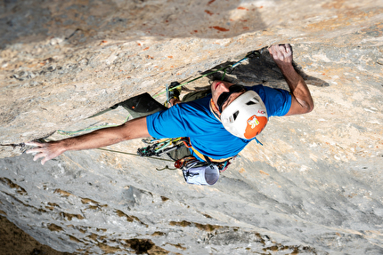 Val Scura, Vette Feltrine, Dolomiti, Nicolò Geremia, Mirco Grasso, Francesco Rigon - Mirco Grasso durante la prima libera di 'Andamento Lento' in Valscura (Vette Feltrine, Dolomiti)