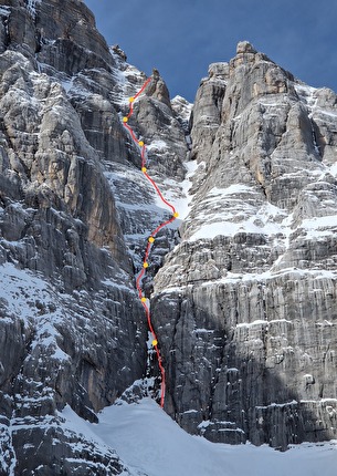 Civetta, Dolomiti, Nicola Bertoldo, Diego Dellai - Il tracciato della via 'Viaggio in Patagonia' in Civetta, Dolomiti (Nicola Bertoldo, Diego Dellai 06-07/02/2024)