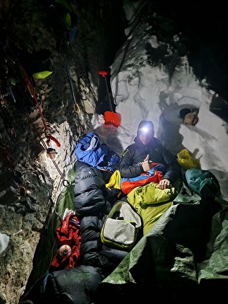 Civetta, Dolomiti, Nicola Bertoldo, Diego Dellai - Hotel 5 stelle durante l'apertura di 'Viaggio in Patagonia' in Civetta, Dolomiti (Nicola Bertoldo, Diego Dellai 06-07/02/2024)