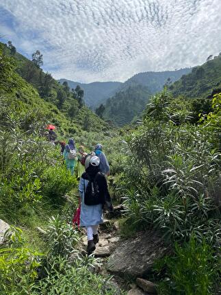 Swat Girls in Action - Swat Girls in Action: un corso di montagna al femminile per ragazze pakistane