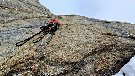 Moose's Tooth, Alaska, Paweł Hałdaś, Marcin Tomaszewski - making the first ascent of 'Zimne wojny', Cold Wars, in the Moose's Tooth massif, Alaska (Paweł Hałdaś, Marcin Tomaszewski 28/02-08/03/2024)