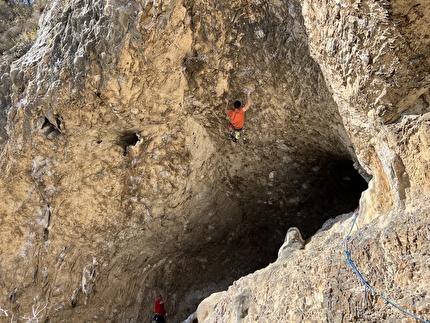 Stefano Carnati - Stefano Carnati climbing 'Vicious Circle' (9a+/b) at Mišja peč in Slovenia