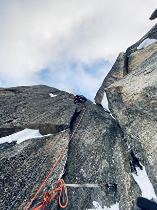 Nantillons, Mont Blanc, Mathieu Maynadier, Louna Ladevant, Tristan Ladevant - The first ascent of 'Syndrome de l’oubl' on Deuxième Pointe de Nantillons, Mont Blanc massif (Mathieu Maynadier, Louna Ladevant, Tristan Ladevant 29/02/2024)