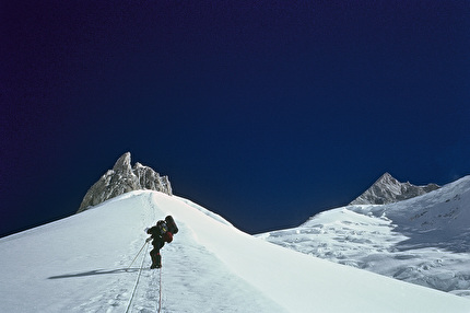 La montagna lucente (Gasherbrum - Der leuchtende Berg), Reinhold Messner, Hans Kammerlander, Werner Herzog - La montagna lucente (Gasherbrum - Der leuchtende Berg) di Werner Herzog