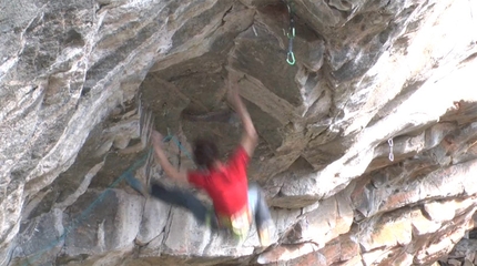 Adam Ondra - Adam Ondra sul suo nuovo progetto nella grotta Flatanger in Norvegia