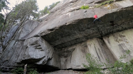 Zombie Roof a Squamish e la free solo di Will Stanhope