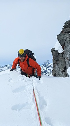 Rothorn, Val d'Ayas, Giovanni Ravizza, Michele Tixi - L'apertura di 'Ricordi indelebili' sul Rothorn in Val d'Ayas, Valle d'Aosta (Giovanni Ravizza, Michele Tixi 25/03/2024)