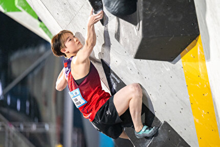 Boulder World Cup 2024 - Luo Zhilu competing in the first stage of the Boulder World Cup 2024 at Keqiao in China