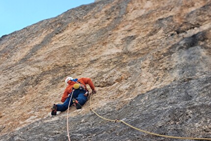 Punta Emma, Rosengarten, Dolomites, Luca Giupponi, Rolando Larcher - Luca Giupponi redpointing pitch 4 of the 'Giupponi-Larcher' on Punta Emma, Rosengarten, Dolomites