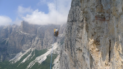 Donnafugata - Mayan Smith-Gobat and David Falt during their July 2012 repeat of Donnafugata sulla Torre Trieste, Civetta, Dolomites