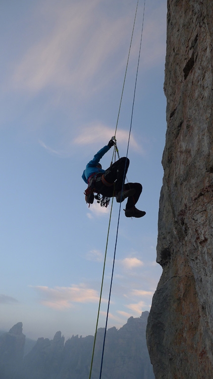 Donnafugata - Mayan Smith-Gobat and David Falt during their July 2012 repeat of Donnafugata sulla Torre Trieste, Civetta, Dolomites