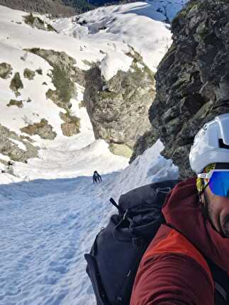 Cima Mezzaluna dei Piazzotti, Val Gerola, Val Tronella, Cristian Candiotto, Chiara Grattarola - L'apertura di 'Stai nel Chilling' alla Cima Mezzaluna dei Piazzotti in Val Tronella (Cristian Candiotto, Chiara Grattarola 17/04/2024)