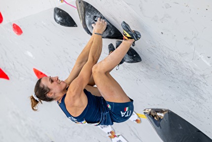 Olympic Qualifier Series Shanghai: nelle qualifiche boulder vola in alto Camilla Moroni