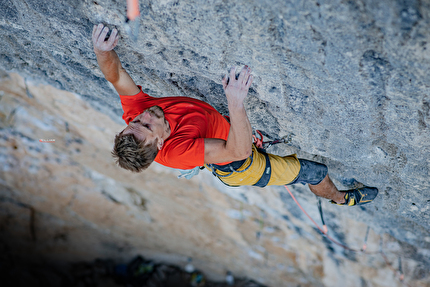 Jorg Verhoeven - Jorg Verhoeven climbing 'Papichulo' (9a+) at Oliana, Spain