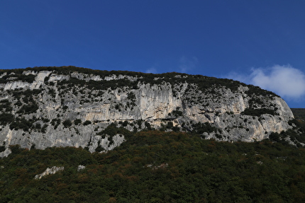 Alla Parete di Padaro sopra Arco la via La Particella della Mutazione