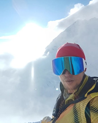 Silvestro Franchini Lhotse - Silvestro Franchini durante la fase di acclimatamento per il Lhotse, primavera 2024