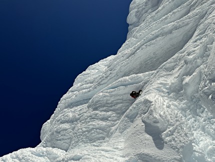 Monte Sarmiento, Chile, Hernán Rodríguez, Cristobal Señoret, Nicolas Secul - Hernán Rodríguez, Cristobal Señoret, Nicolas Secul climbing Monte Sarmiento in Chile