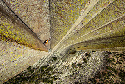 Jesse Dufton, Devil's Tower, USA - Il climber cieco Jesse Dufton sale 'El Matador' sulla Devil's Tower in Wyoming, USA il 15/05/2024
