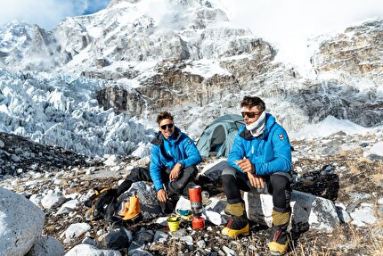 Hungchi, Charles Dubouloz, Symon Welfringer - Charles Dubouloz and Symon Welfringer making the first ascent of 'Le Cavalier sans tête', a new route on Hungchi (7,029m), May 2024