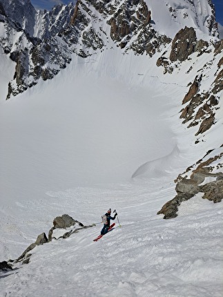 Grande Fourche, Fay Manners, Benjamin Ramos - Fay Manners and Benjamin Ramos making the first ski descent of 'Le Z' on the south face of Grande Fourche on 12/05/2024
