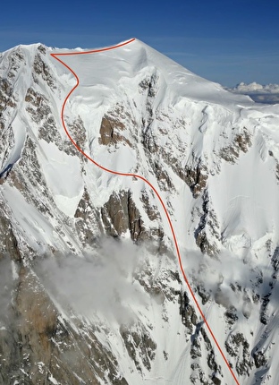Mont Blanc Brenva Face - of th Brenva Face (Mont Blanc) skied by Nico Borgeot, Gaspard Buro and Ross Hewitt