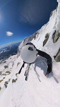 Mont Blanc Brenva Face - of th Brenva Face (Mont Blanc) skied by Nico Borgeot, Gaspard Buro and Ross Hewitt