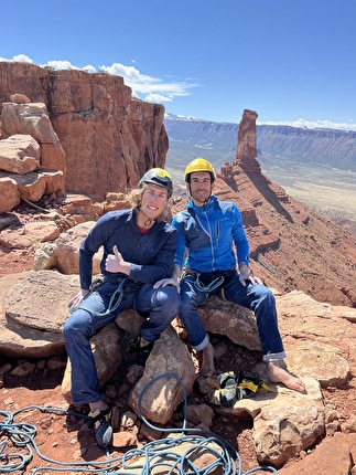 Desert Climbing, Marco Sappa, Thomas Larivierè - Thomas Larivierè e Marco Sappa in cima a 'Excommunication' (5.13a), The Priest, Castle Valley, Utah