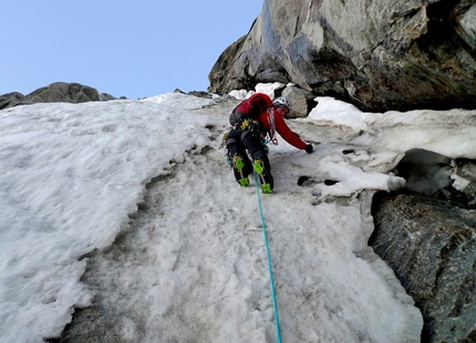 Divine Providence, 32 hour single push by Krajnc and Lindic on Mont Blanc