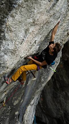 Adam Ondra, Pepa Šindel - Pepa Šindel climbing in Slovakia