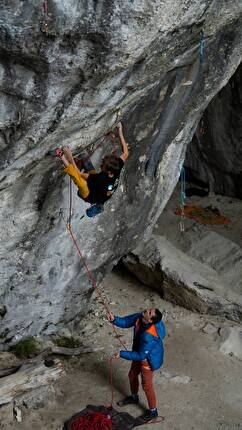 Adam Ondra, Pepa Šindel - Adam Ondra and Pepa Šindel climbing in Slovakia