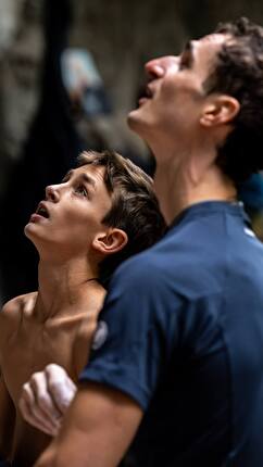 Adam Ondra, Pepa Šindel - Pepa Šindel and Adam Ondra climbing in Slovakia