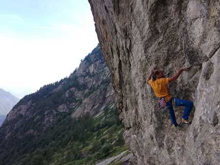 Ferro, Val del Ferro, Val di Mello, Italy - The crag Ferro in Val del Ferro (Val di Mello)