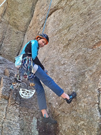 Valle dell'Orco Piccolo Half Dom - Piccolo Half Dome Valle Orco: Iris Bielli