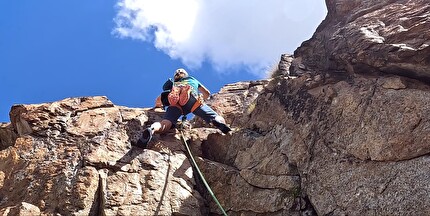 Pizzo Matto, Val Grosina, Valtellina - Il quarto tiro di Amici per sempre, Sass del Plan Sertif del Pizzo Matto, Val Grosina (Valtellina)
