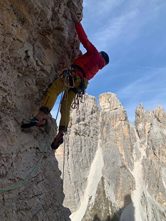 Torrione Graffer, Dolomiti, Christoph Hainz - Ein letzter Gruss - Un ultimo saluto al Torrione Graffer (Dolomiti di Sesto) di Christoph Hainz