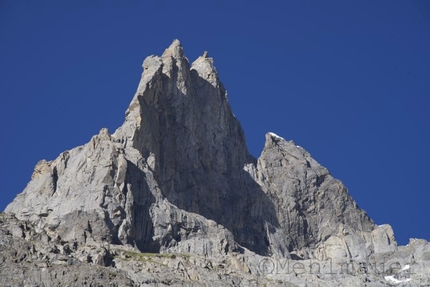 Martin & Florian Riegler - Kako Peak (4950m), Karakorum, Pakistan.