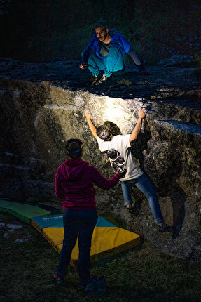 Granpablok, Parco Nazionale del Gran Paradiso - Il raduno di arrampicata boulder Granpablok 2024 a Pont di Valsavarenche, Parco Nazionale del Gran Paradiso, Valle d’Aosta