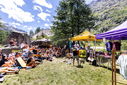 Granpablok, Parco Nazionale del Gran Paradiso - Il raduno di arrampicata boulder Granpablok 2024 a Pont di Valsavarenche, Parco Nazionale del Gran Paradiso, Valle d’Aosta