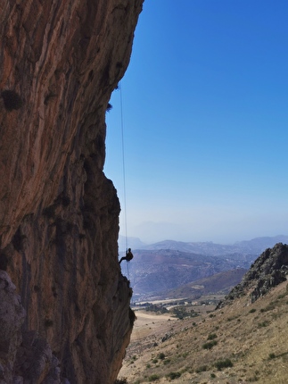 Pizzo Lungo Sicilia Massimo Flaccavento - Salendo lo Spigolo NO del Pizzo Lungo in Sicilia