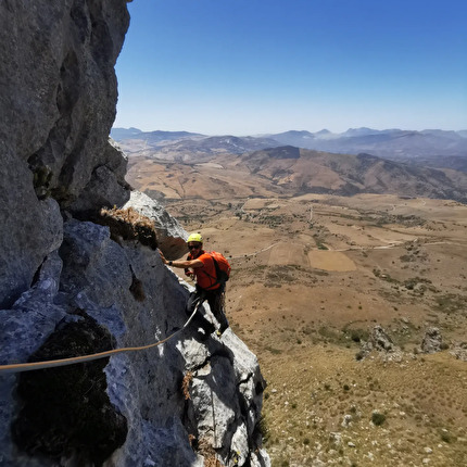 Pizzo Lungo Sicilia Massimo Flaccavento - Salendo lo Spigolo NO del Pizzo Lungo in Sicilia