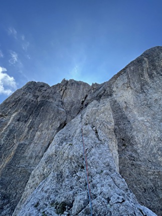 Monte Ciarido, Marmarole, Dolomiti, Andrea Gremes, Mattia Colmagro - Andrea Gremes in partenza sul decimo tiro durante l'apertura della 'Via Giannina' al Monte Ciarido, Marmarole Orientali, Dolomiti (Mattia Colmagro, Andrea Gremes 13/08/2024)