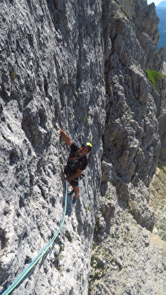 Piccolo Lagazuoi, Dolomiti, Walter Polidori - La via 'Odio la Guerra' al Piccolo Lagazuoi, Dolomiti: L1