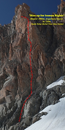 Nasim Eshqi, Sina Heidari - The route line of 'Rise up for human rights' on Le Minaret in the Mont Blanc massif (Nasim Eshqi, Sina Heidari, Michel Piola 09/2023)