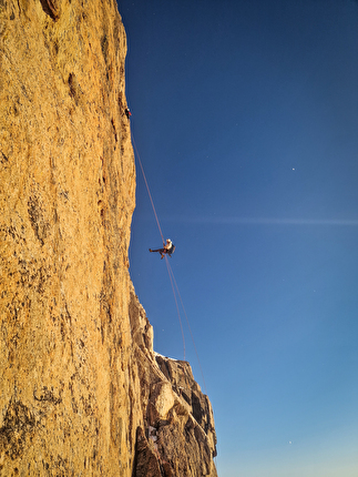 Odissea Borealis, Greenland, Matteo Della Bordella, Alex Gammeter, Silvan Schüpbach, Symon Welfringer - The first ascent of 'Odissea Borealis' on the NW Face of Drøneren in Greenland (Matteo Della Bordella, Alex Gammeter, Silvan Schüpbach, Symon Welfringer, summer 2024)